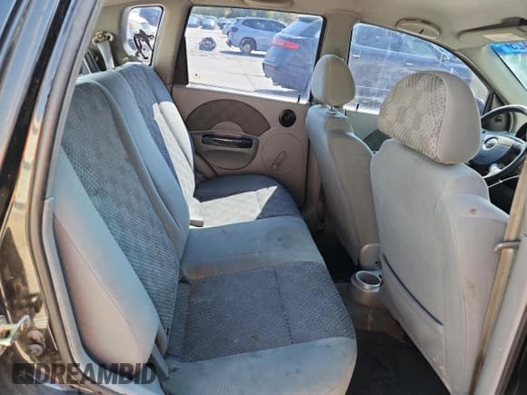 ✅ 2005 Chevrolet Aveo LS • VIN: KL1TD62695B356276 • Lot: 71059425. Wystawiony na Copart z przebiegiem 116 718 mil. Bezpłatny archiwum sprzedaży aukcyjnych z USA i szczegółowy raport historii pojazdu na DreamBid. Zdjęcie 10.