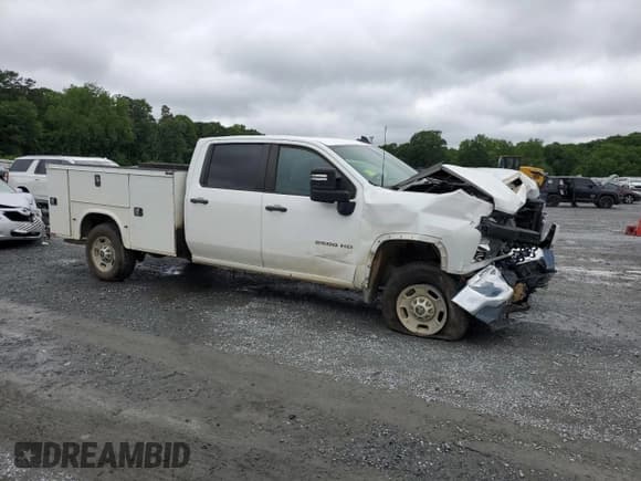 ✅ 2021 Chevrolet Silverado 1500 • VIN: 1GB4WLE75MF306707 • Лот: 58062155. Опубликован ранее на Copart с пробегом 75 299 миль. Бесплатный доступ к архиву аукционных продаж из США и подробный отчёт об истории автомобиля на DreamBid. Изображение 4.