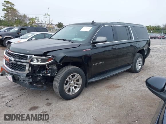 ✅ 2017 Chevrolet Suburban LS • VIN: 1GNSCGKC4HR289284 • Lot: 41503869. Listed on IAAI with 92,048 mi. Free auction sales archive from the USA and detailed vehicle history report at DreamBid. Image 2.