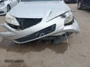 ✅ 2009 Hyundai Genesis • VIN: KMHGC46E99U024699 • Lot: 43520445. Wystawiony na IAAI z przebiegiem Nie podano. Bezpłatny archiwum sprzedaży aukcyjnych z USA i szczegółowy raport historii pojazdu na DreamBid. Zdjęcie 6.