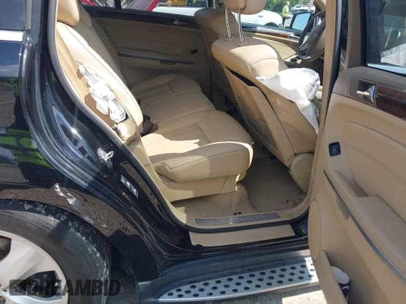 ✅ 2012 Mercedes-Benz GL 450 • VIN: 4JGBF7BE9CA766327 • Lot: 42989366. Listed on IAAI with 168,179 mi. Free auction sales archive from the USA and detailed vehicle history report at DreamBid. Image 8.