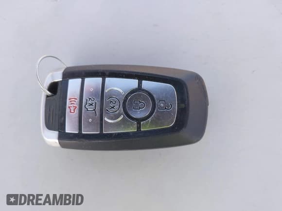 ✅ 2017 Ford Explorer XLT • VIN: 1FM5K8D8XHGA30913 • Lot: 41957873. Wystawiony na IAAI z przebiegiem 146 872 mil. Bezpłatny archiwum sprzedaży aukcyjnych z USA i szczegółowy raport historii pojazdu na DreamBid. Zdjęcie 11.