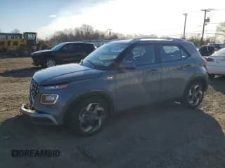 ✅ 2021 Hyundai Venue SEL • VIN: KMHRC8A38MU100167 • Lot: 45690035. Listed on Copart with 35,104 mi. Free auction sales archive from the USA and detailed vehicle history report at DreamBid. Image 1.