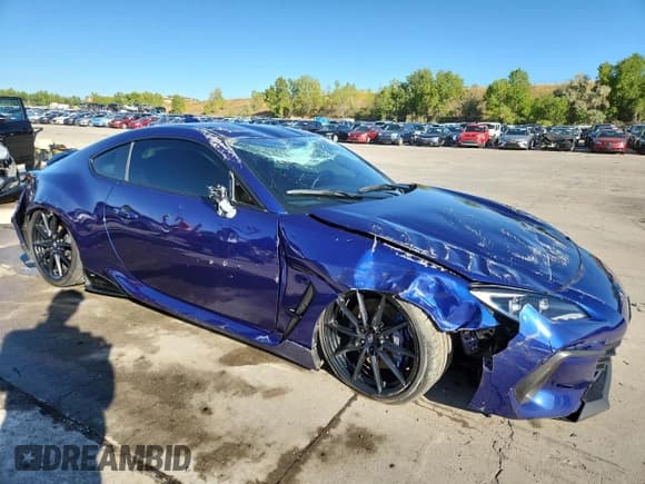 ✅ 2023 Subaru BRZ Limited • VIN: JF1ZDBF1XP8700276 • Лот: 84223595. Опубликован ранее на Copart с пробегом 40 754 миль. Бесплатный доступ к архиву аукционных продаж из США и подробный отчёт об истории автомобиля на DreamBid. Изображение 4.