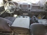 ✅ 2018 Ram 5500 Tradesman • VIN: 3C7WRMFL6JG244048 • Lot: 52756815. Wystawiony na Copart z przebiegiem Nie podano. Bezpłatny archiwum sprzedaży aukcyjnych z USA i szczegółowy raport historii pojazdu na DreamBid. Zdjęcie 8.