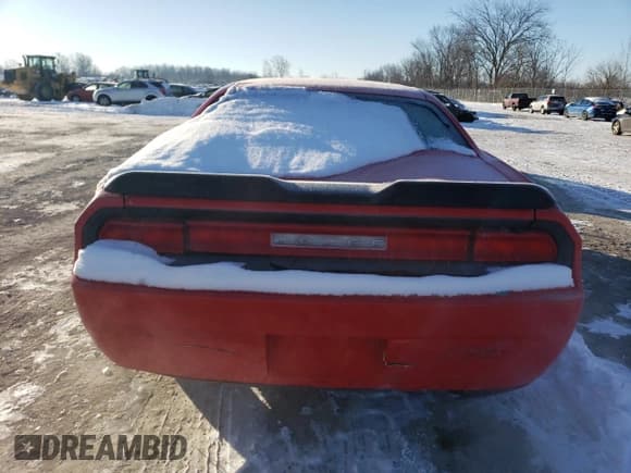 ✅ 2010 Dodge Challenger SE • VIN: 2B3CJ4DV8AH218872 • Лот: 41554115. Опубликован ранее на Copart с пробегом 147 115 миль. Бесплатный доступ к архиву аукционных продаж из США и подробный отчёт об истории автомобиля на DreamBid. Изображение 6.