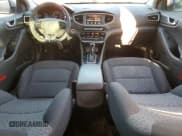 ✅ 2019 Hyundai Ioniq Blue • VIN: KMHC65LC3KU178720 • Lot: 88171575. Wystawiony na Copart z przebiegiem 88 221 mil. Bezpłatny archiwum sprzedaży aukcyjnych z USA i szczegółowy raport historii pojazdu na DreamBid. Zdjęcie 8.