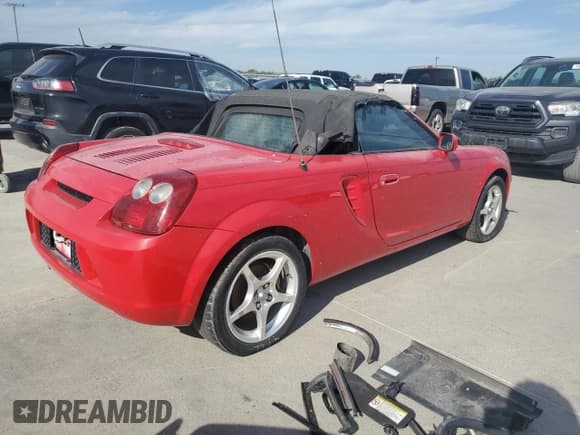 ✅ 2003 Toyota MR2 • VIN: JTDFR320X30062623 • Лот: 86711075. Опубликован ранее на Copart с пробегом 81 620 миль. Бесплатный доступ к архиву аукционных продаж из США и подробный отчёт об истории автомобиля на DreamBid. Изображение 3.