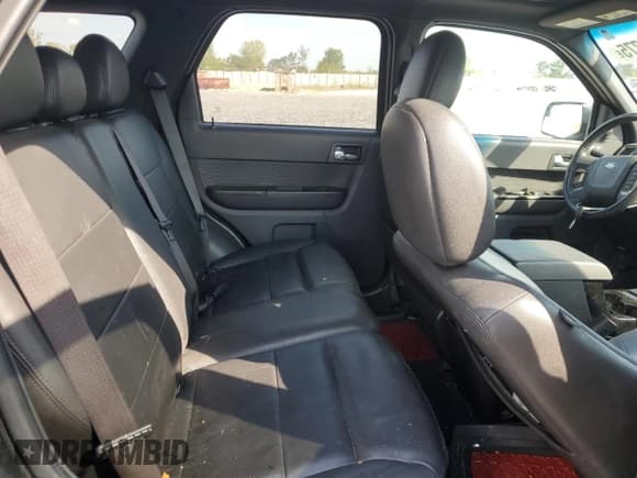 ✅ 2012 Ford Escape Limited • VIN: 1FMCU9EG1CKA90405 • Лот: 84401775. Опубликован ранее на Copart с пробегом 164 702 миль. Бесплатный доступ к архиву аукционных продаж из США и подробный отчёт об истории автомобиля на DreamBid. Изображение 11.