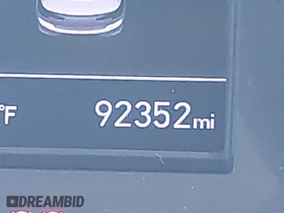 ✅ 2020 Hyundai Elantra SEL • VIN: 5NPD84LF3LH630894 • Lot: 43662912. Listed on IAAI with 92,352 mi. Free auction sales archive from the USA and detailed vehicle history report at DreamBid. Image 15.