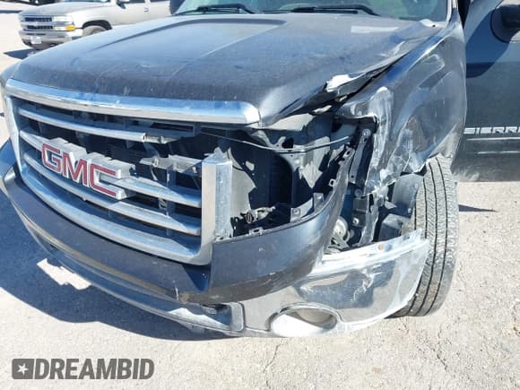 ✅ 2012 GMC Sierra 1500 SLE • VIN: 1GTR2VE73CZ181308 • Lot: 42294087. Wystawiony na IAAI z przebiegiem 141 249 mil. Bezpłatny archiwum sprzedaży aukcyjnych z USA i szczegółowy raport historii pojazdu na DreamBid. Zdjęcie 6.