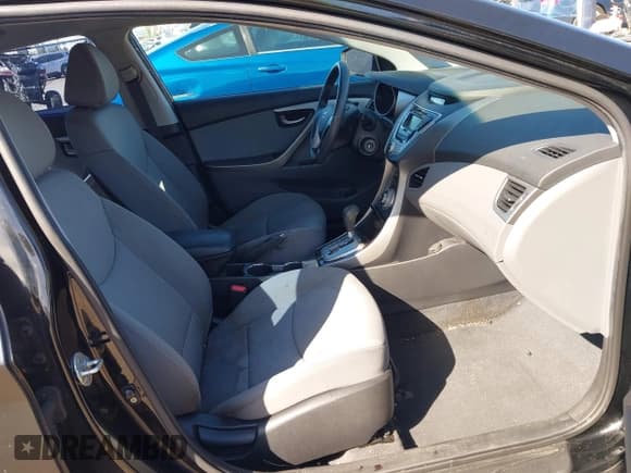 ✅ 2012 Hyundai Elantra GLS • VIN: KMHDH4AE9CU261793 • Lot: 43362310. Listed on IAAI with 110,031 mi. Free auction sales archive from the USA and detailed vehicle history report at DreamBid. Image 5.