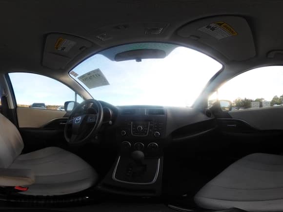 ✅ 2015 Mazda 5 Sport • VIN: JM1CW2BL6F0186439 • Lot: 41376755. Listed on IAAI with 186,680 mi. Free auction sales archive from the USA and detailed vehicle history report at DreamBid. Image 18.