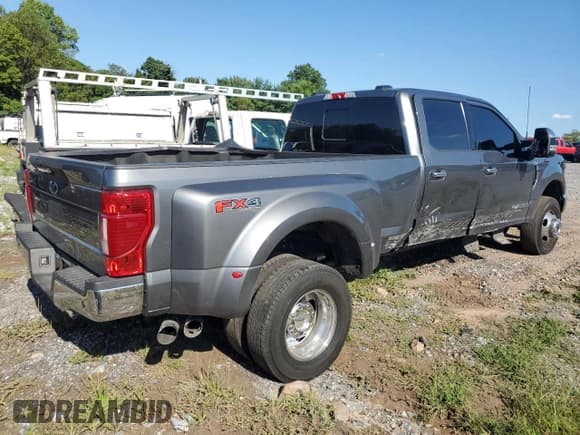 ✅ 2022 Ford F-350 XL • VIN: 1FT8W3DT1NEG22799 • Лот: 65197455. Опубликован ранее на Copart с пробегом Не указан. Бесплатный доступ к архиву аукционных продаж из США и подробный отчёт об истории автомобиля на DreamBid. Изображение 3.