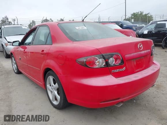 ✅ 2008 Mazda 6 i Sport VE • VIN: 1YVHP80C285M42410 • Lot: 42779636. Wystawiony na IAAI z przebiegiem 86 753 mil. Bezpłatny archiwum sprzedaży aukcyjnych z USA i szczegółowy raport historii pojazdu na DreamBid. Zdjęcie 3.