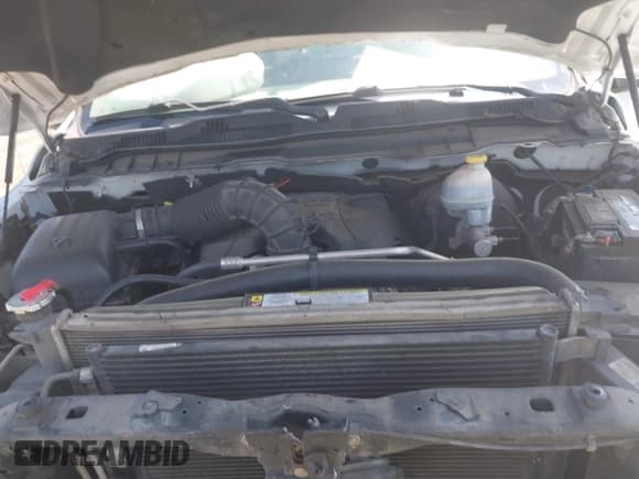 ✅ 2010 Dodge 1500 TRX • VIN: 1D7RV1GT1AS129195 • Lot: 41983884. Wystawiony na IAAI z przebiegiem 224 606 mil. Bezpłatny archiwum sprzedaży aukcyjnych z USA i szczegółowy raport historii pojazdu na DreamBid. Zdjęcie 10.