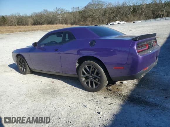 ✅ 2019 Dodge Challenger SXT • VIN: 2C3CDZAG0KH667901 • Lot: 72828702. Wystawiony na Copart z przebiegiem 40 968 mil. Bezpłatny archiwum sprzedaży aukcyjnych z USA i szczegółowy raport historii pojazdu na DreamBid. Zdjęcie 2.