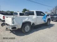 ✅ 2022 Chevrolet Silverado 2500HD LT • VIN: 1GC5YNE72NF122798 • Лот: 42351962. Опубликован ранее на Copart с пробегом 2 959 миль. Бесплатный доступ к архиву аукционных продаж из США и подробный отчёт об истории автомобиля на DreamBid. Изображение 4.