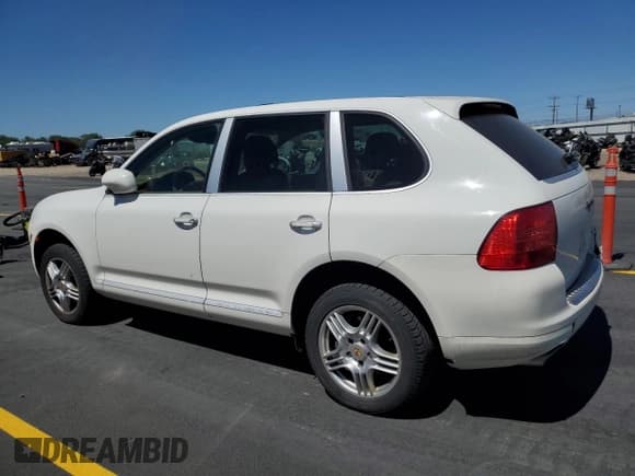 ✅ 2006 Porsche Cayenne • VIN: WP1AA29P36LA22013 • Лот: 58748915. Опубликован ранее на Copart с пробегом 164 710 миль. Бесплатный доступ к архиву аукционных продаж из США и подробный отчёт об истории автомобиля на DreamBid. Изображение 2.