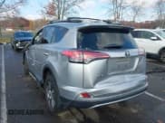 ✅ 2018 Toyota RAV4 XLE • VIN: JTMRFREV8JJ252606 • Лот: 43615455. Опубликован ранее на IAAI с пробегом 48 123 миль. Бесплатный доступ к архиву аукционных продаж из США и подробный отчёт об истории автомобиля на DreamBid. Изображение 3.