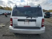 ✅ 2011 Jeep Liberty Sport • VIN: 1J4PN2GKXBW557155 • Лот: 89791245. Опубликован ранее на Copart с пробегом 185 337 миль. Бесплатный доступ к архиву аукционных продаж из США и подробный отчёт об истории автомобиля на DreamBid. Изображение 6.