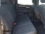 ✅ 2022 Chevrolet Silverado 1500 RST • VIN: 3GCUDEED3NG651141 • Лот: 80671365. Опубликован ранее на Copart с пробегом 68 014 миль. Бесплатный доступ к архиву аукционных продаж из США и подробный отчёт об истории автомобиля на DreamBid. Изображение 10.