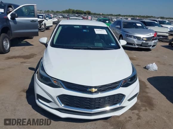 ✅ 2017 Chevrolet Cruze LT • VIN: 1G1BE5SMXH7228123 • Lot: 43396571. Listed on IAAI with 66,224 mi. Free auction sales archive from the USA and detailed vehicle history report at DreamBid. Image 12.