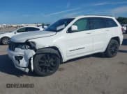 ✅ 2017 Jeep Grand Cherokee 75th Anniversary • VIN: 1C4RJEAG2HC823049 • Lot: 41178561. Listed on IAAI with 117,157 mi. Free auction sales archive from the USA and detailed vehicle history report at DreamBid. Image 17.