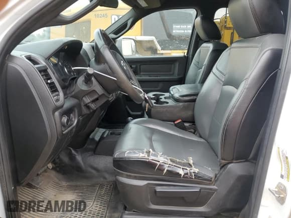 ✅ 2022 Ram 3500 Tradesman • VIN: 3C7WRTCLXNG408373 • Lot: 81469904. Listed on Copart with 104,362 mi. Free auction sales archive from the USA and detailed vehicle history report at DreamBid. Image 7.