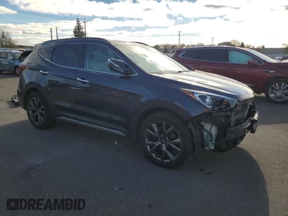 ✅ 2017 Hyundai Santa Fe Ultimate • VIN: 5XYZWDLA3HG469154 • Lot: 91375315. Listed on Copart with 136,432 mi. Free auction sales archive from the USA and detailed vehicle history report at DreamBid. Image 4.