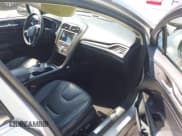 ✅ 2017 Ford Fusion Hybrid Titanium • VIN: 3FA6P0RU4HR387052 • Лот: 43191238. Опубликован ранее на IAAI с пробегом 204 571 миль. Бесплатный доступ к архиву аукционных продаж из США и подробный отчёт об истории автомобиля на DreamBid. Изображение 5.