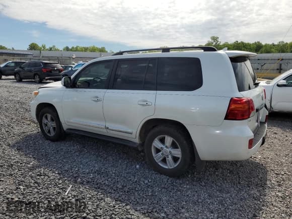 ✅ 2013 Toyota Land Cruiser • VIN: JTMHY7AJ3D4011763 • Lot: 55742795. Listed on Copart with 177,390 mi. Free auction sales archive from the USA and detailed vehicle history report at DreamBid. Image 2.