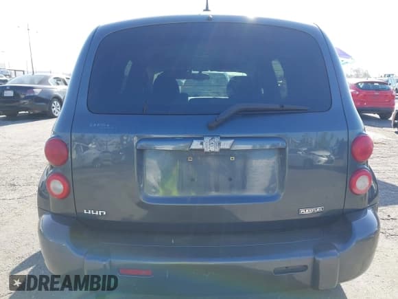 ✅ 2011 Chevrolet HHR LS • VIN: 3GNBAAFW2BS658431 • Lot: 41998908. Listed on IAAI with 218,334 mi. Free auction sales archive from the USA and detailed vehicle history report at DreamBid. Image 13.