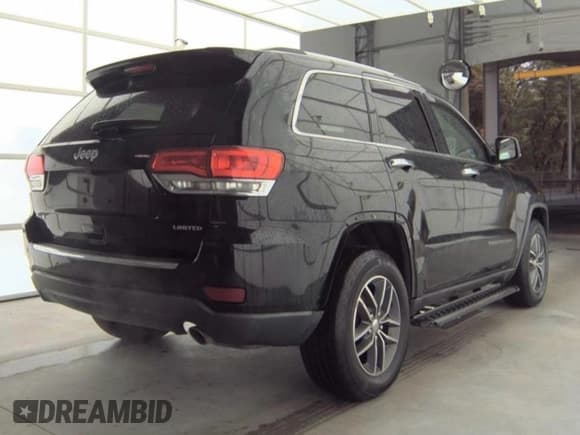 ✅ 2017 Jeep Grand Cherokee Limited • VIN: 1C4RJFBG1HC624224 • Lot: 91945645. Listed on Copart with 180,683 mi. Free auction sales archive from the USA and detailed vehicle history report at DreamBid. Image 4.
