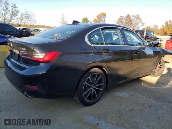 ✅ 2021 BMW 3 Series 330i xDrive • VIN: 3MW5R7J00M8B65722 • Lot: 91114445. Listed on Copart with Not provided. Free auction sales archive from the USA and detailed vehicle history report at DreamBid. Image 3.