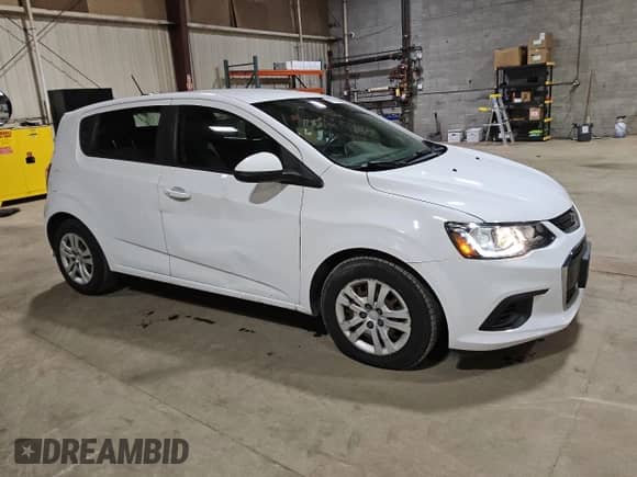 ✅ 2019 Chevrolet Sonic LT • VIN: 1G1JG6SB8K4128346 • Лот: 75034944. Размещён на Copart с пробегом 108 501 миль миль. Получите бесплатный доступ к архиву аукционных продаж из США и посмотрите подробный отчёт об истории автомобиля на DreamBid. Изображение 4.