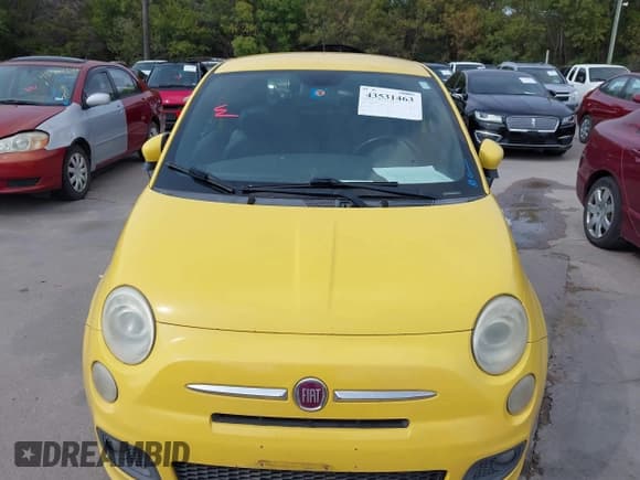 ✅ 2012 FIAT 500 Sport • VIN: 3C3CFFBR3CT109896 • Lot: 43531463. Wystawiony na IAAI z przebiegiem 133 522 mil. Bezpłatny archiwum sprzedaży aukcyjnych z USA i szczegółowy raport historii pojazdu na DreamBid. Zdjęcie 6.