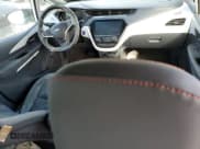 ✅ 2020 Chevrolet Bolt EV Premier • VIN: 1G1FZ6S0XL4147836 • Lot: 76672344. Wystawiony na Copart z przebiegiem Nie podano. Bezpłatny archiwum sprzedaży aukcyjnych z USA i szczegółowy raport historii pojazdu na DreamBid. Zdjęcie 8.