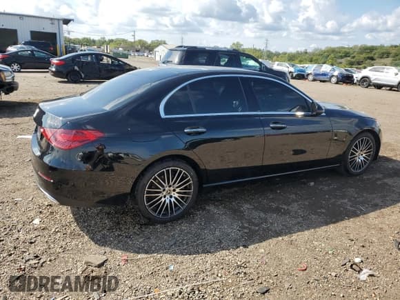 ✅ 2023 Mercedes-Benz C 300 • VIN: W1KAF4HB6PR069643 • Lot: 81419885. Wystawiony na Copart z przebiegiem 23 633 mil. Bezpłatny archiwum sprzedaży aukcyjnych z USA i szczegółowy raport historii pojazdu na DreamBid. Zdjęcie 3.