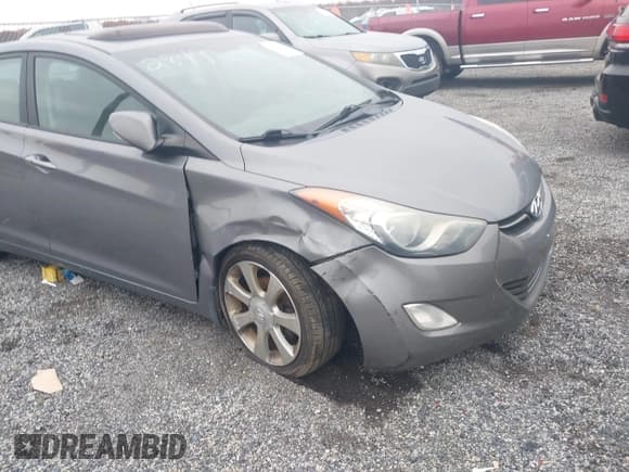 ✅ 2013 Hyundai Elantra GLS • VIN: 5NPDH4AEXDH342849 • Lot: 43671055. Listed on IAAI with Not provided. Free auction sales archive from the USA and detailed vehicle history report at DreamBid. Image 6.