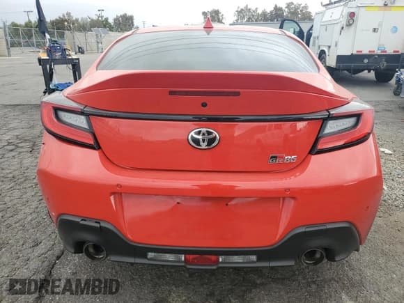 ✅ 2025 Toyota 86 Premium • VIN: JF1ZNBE12S8753092 • Lot: 86534925. Wystawiony na Copart z przebiegiem 16 993 mil. Bezpłatny archiwum sprzedaży aukcyjnych z USA i szczegółowy raport historii pojazdu na DreamBid. Zdjęcie 6.