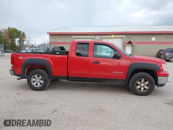 ✅ 2012 GMC Sierra 1500 SLE • VIN: 1GTR2VE75CZ295133 • Lot: 43544832. Wystawiony na IAAI z przebiegiem 138 746 mil. Bezpłatny archiwum sprzedaży aukcyjnych z USA i szczegółowy raport historii pojazdu na DreamBid. Zdjęcie 13.