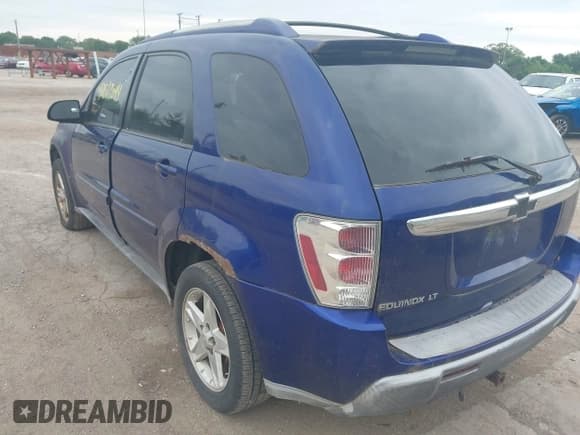 ✅ 2005 Chevrolet Equinox LT • VIN: 2CNDL63F556085679 • Лот: 42517044. Опубликован ранее на IAAI с пробегом 183 380 миль. Бесплатный доступ к архиву аукционных продаж из США и подробный отчёт об истории автомобиля на DreamBid. Изображение 3.