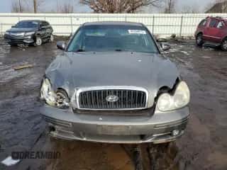 2002 Hyundai Sonata с VIN KMHWF25H52A617339, выставлен на аукционе Copart как лот 46359015 с пробегом 135 828 миль миль и Списание • Salvage title. История ставок и продаж доступна на DreamBid. Изображение 5.