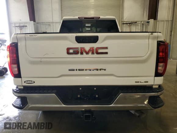 ✅ 2024 GMC Sierra 2500HD SLE • VIN: 1GT49ME70RF314343 • Lot: 66191725. Wystawiony na Copart z przebiegiem 24 042 mil. Bezpłatny archiwum sprzedaży aukcyjnych z USA i szczegółowy raport historii pojazdu na DreamBid. Zdjęcie 6.