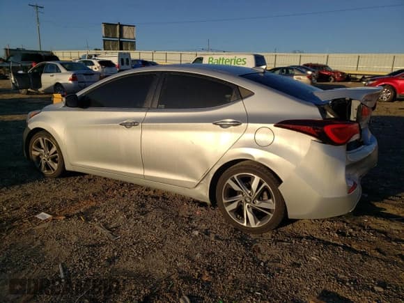 ✅ 2016 Hyundai Elantra Limited • VIN: 5NPDH4AE4GH795899 • Lot: 81992615. Listed on Copart with 145,881 mi. Free auction sales archive from the USA and detailed vehicle history report at DreamBid. Image 2.
