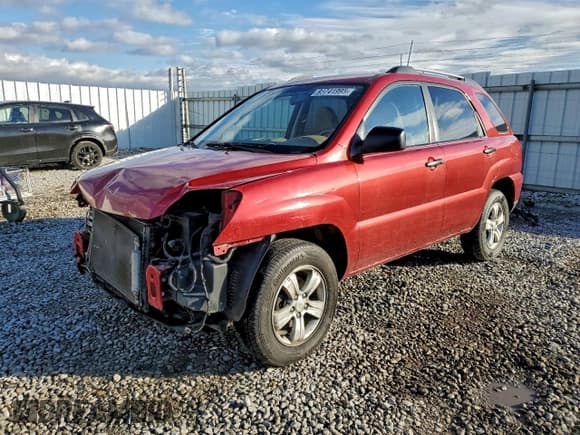 ✅ 2009 Kia Sportage LX • VIN: KNDJF724197602843 • Lot: 93741995. Wystawiony na Copart z przebiegiem 123 762 mil. Bezpłatny archiwum sprzedaży aukcyjnych z USA i szczegółowy raport historii pojazdu na DreamBid. Zdjęcie 1.