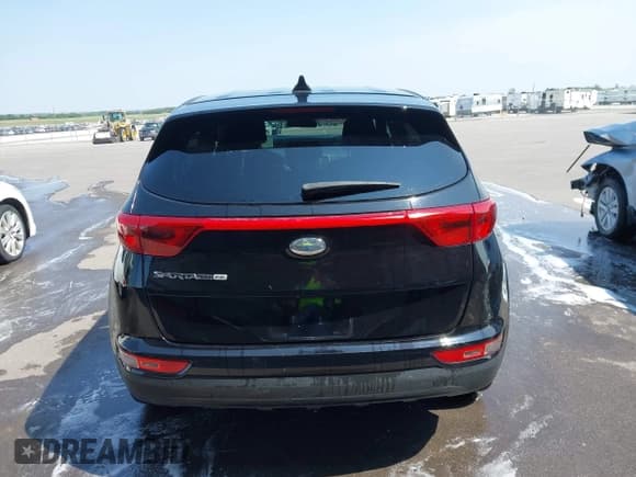 ✅ 2018 Kia Sportage LX • VIN: KNDPM3AC6J7395257 • Lot: 42400059. Wystawiony na IAAI z przebiegiem 73 719 mil. Bezpłatny archiwum sprzedaży aukcyjnych z USA i szczegółowy raport historii pojazdu na DreamBid. Zdjęcie 17.