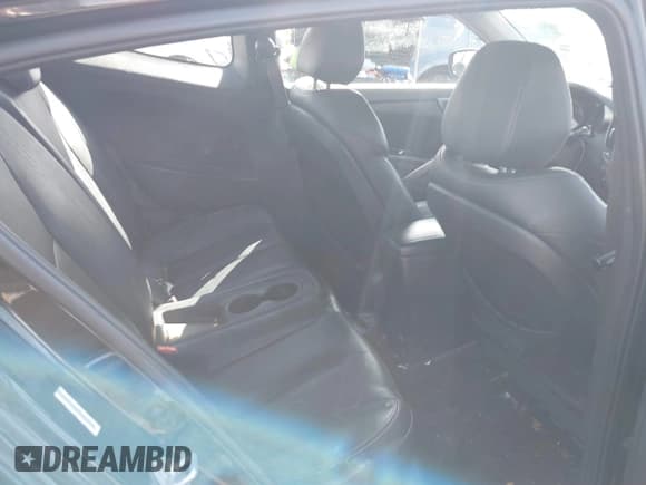 ✅ 2014 Hyundai Veloster Turbo • VIN: KMHTC6AE4EU211098 • Lot: 41846231. Wystawiony na IAAI z przebiegiem 121 591 mil. Bezpłatny archiwum sprzedaży aukcyjnych z USA i szczegółowy raport historii pojazdu na DreamBid. Zdjęcie 8.