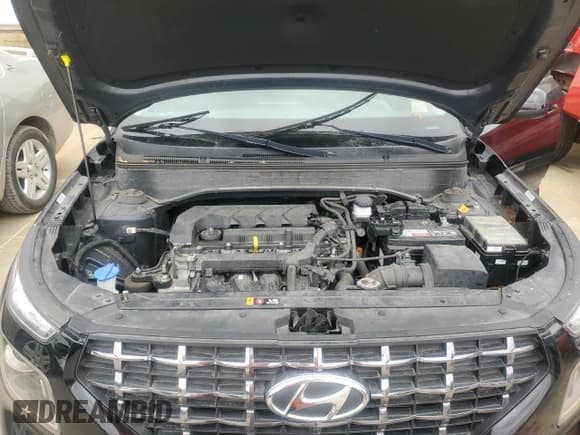 ✅ 2020 Hyundai Venue SEL • VIN: KMHRC8A30LU060830 • Lot: 48299415. Listed on Copart with 47,877 mi. Free auction sales archive from the USA and detailed vehicle history report at DreamBid. Image 12.